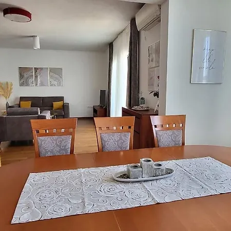 Sun Apartment With Sea View And Shared Pool Split Exterior foto