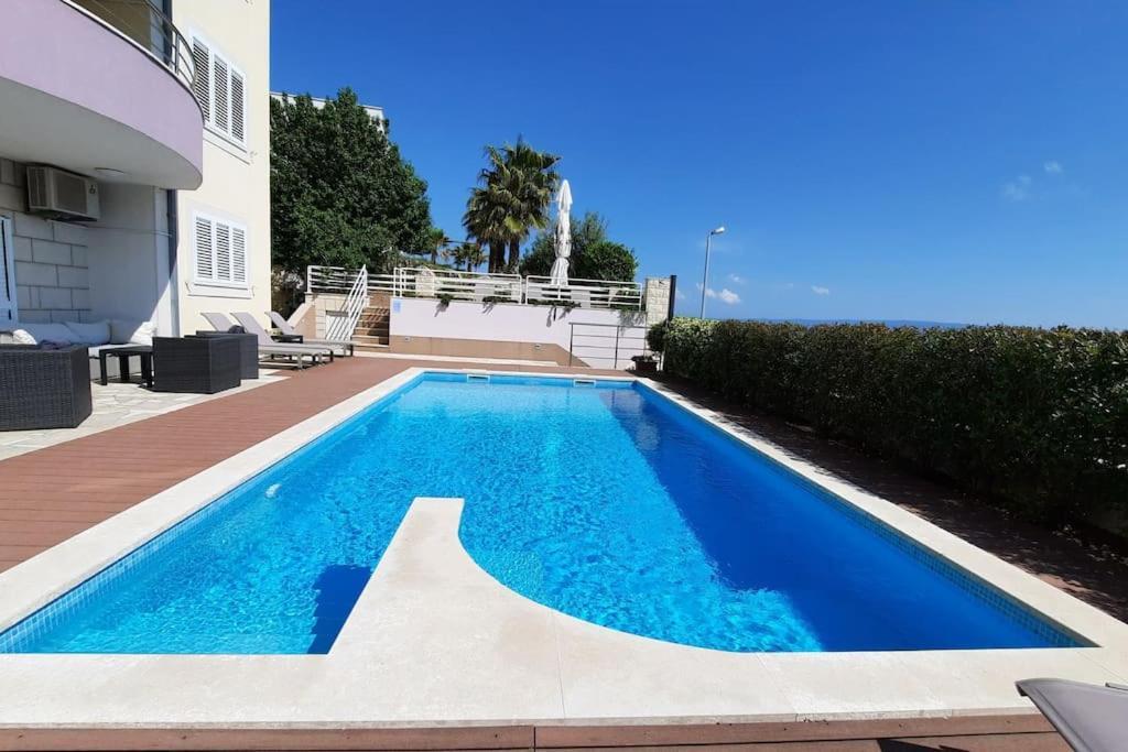 Sun With Sea View And Shared Pool * Split